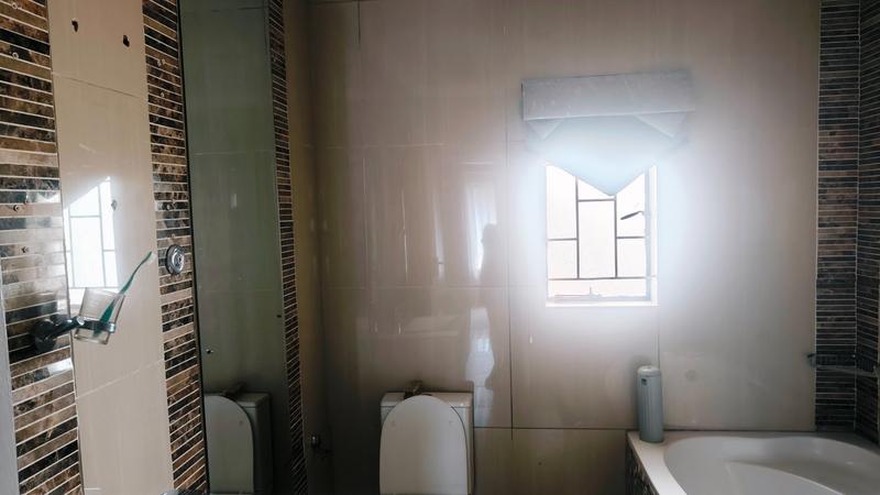 4 Bedroom Property for Sale in Amandasig Gauteng