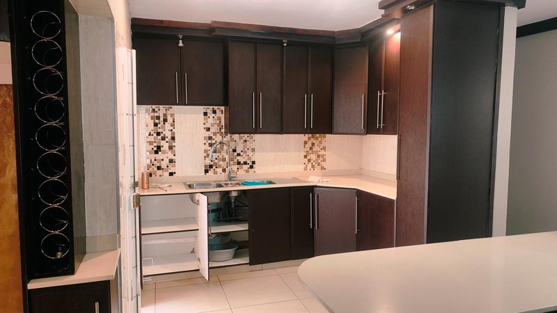 4 Bedroom Property for Sale in Amandasig Gauteng