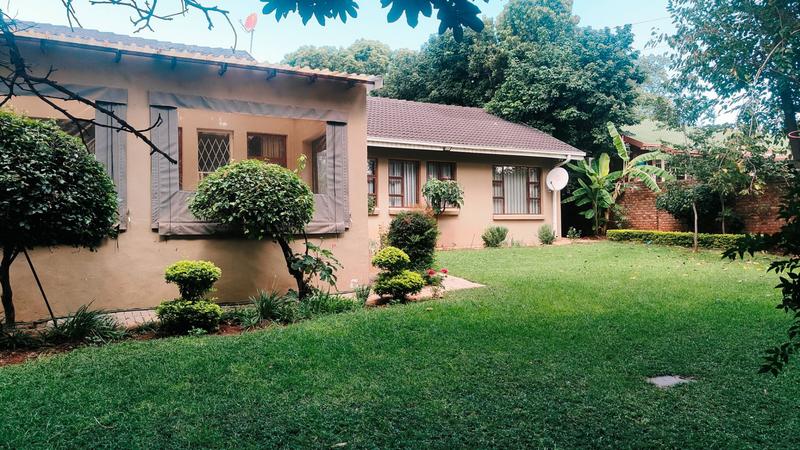 4 Bedroom Property for Sale in Amandasig Gauteng