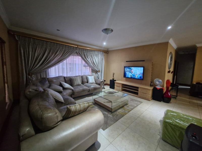 3 Bedroom Property for Sale in Amandasig Gauteng