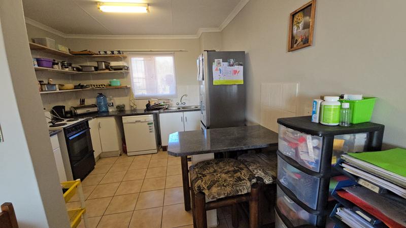 2 Bedroom Property for Sale in Dorandia Gauteng