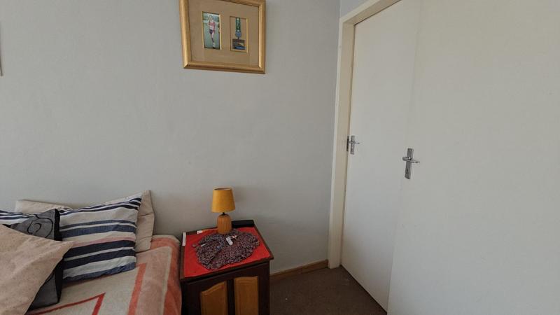 2 Bedroom Property for Sale in Dorandia Gauteng