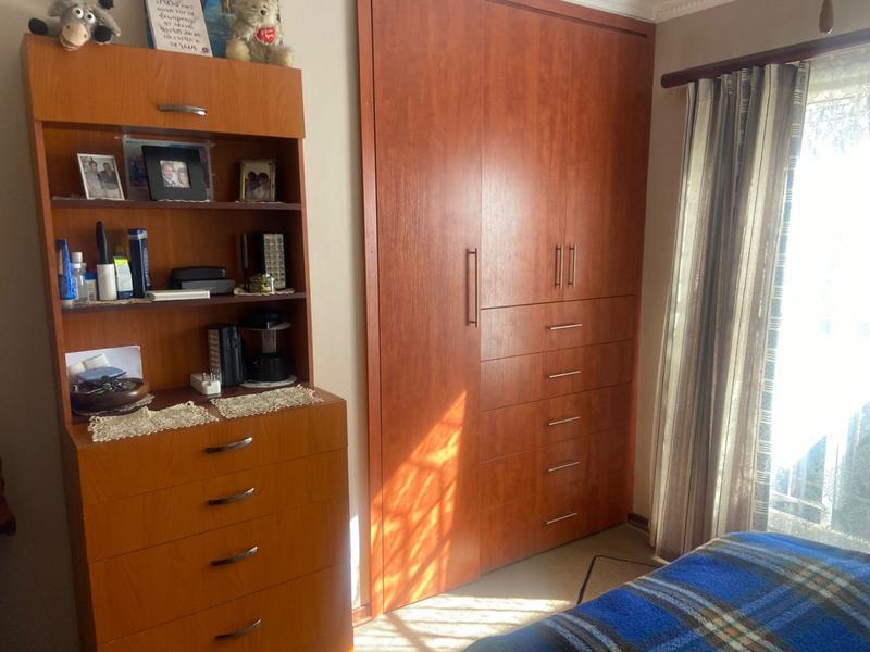 3 Bedroom Property for Sale in Dorandia Gauteng