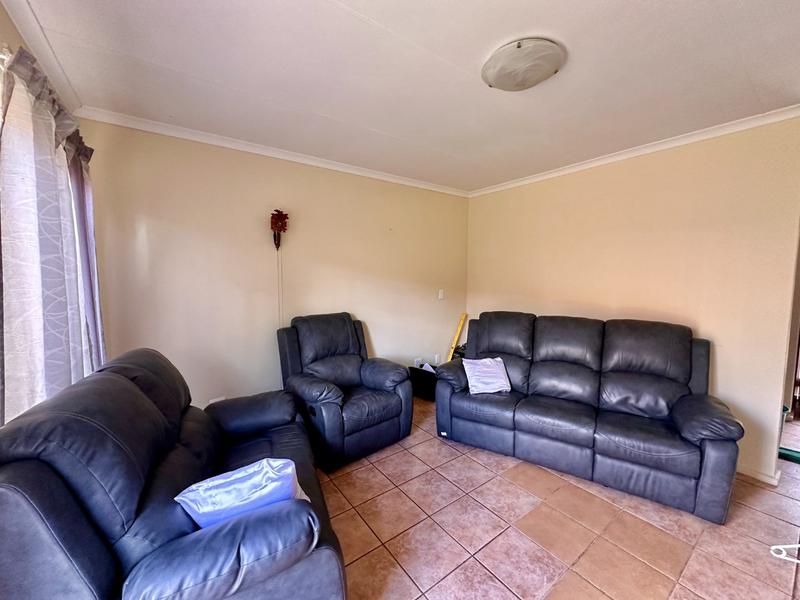 2 Bedroom Property for Sale in Ninapark Gauteng