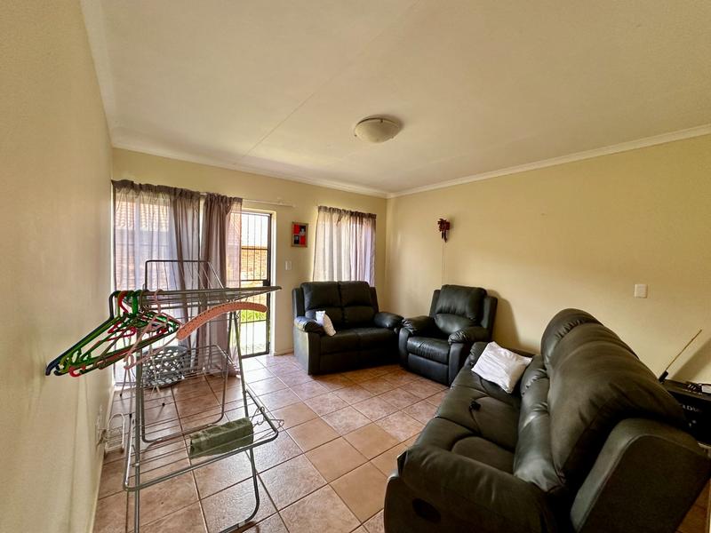 2 Bedroom Property for Sale in Ninapark Gauteng