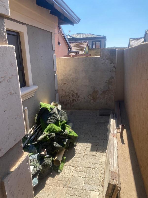 4 Bedroom Property for Sale in Birch Acres Gauteng