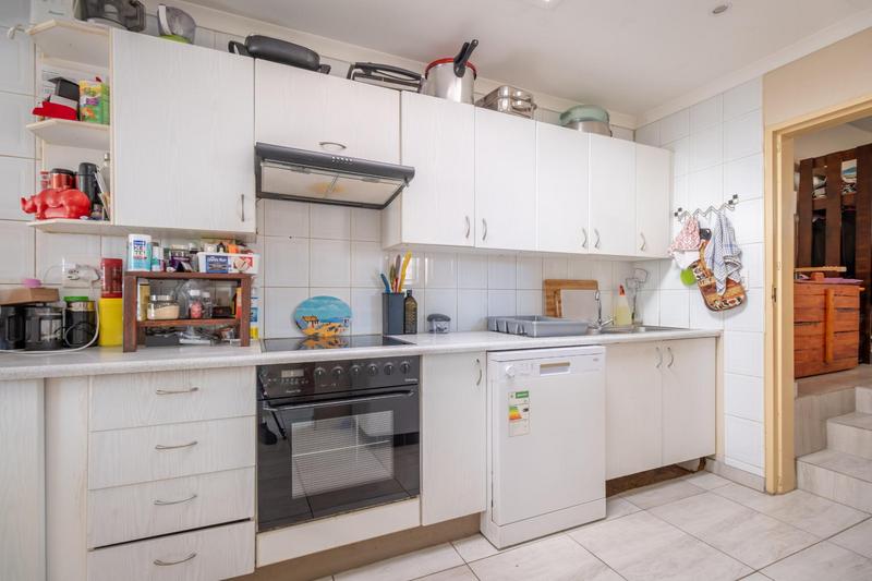 To Let 2 Bedroom Property for Rent in Rangeview Gauteng