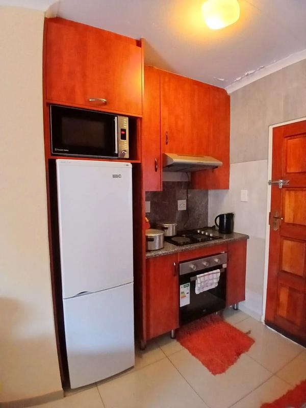 2 Bedroom Property for Sale in Bram Fischerville Gauteng