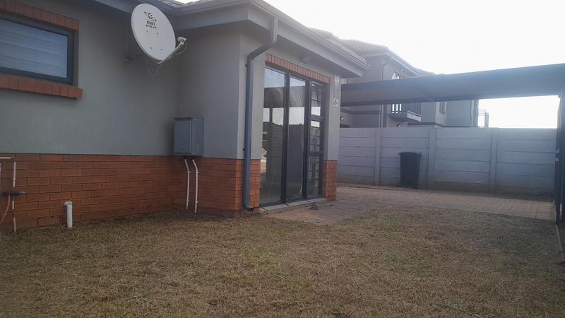 To Let 3 Bedroom Property for Rent in Albertsdal Gauteng