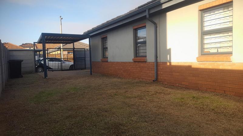 To Let 3 Bedroom Property for Rent in Albertsdal Gauteng