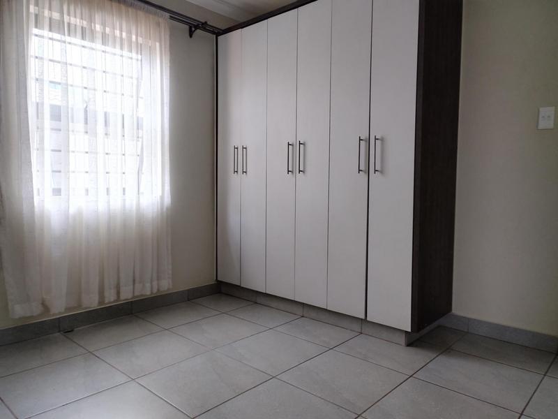 3 Bedroom Property for Sale in Albertsdal Gauteng