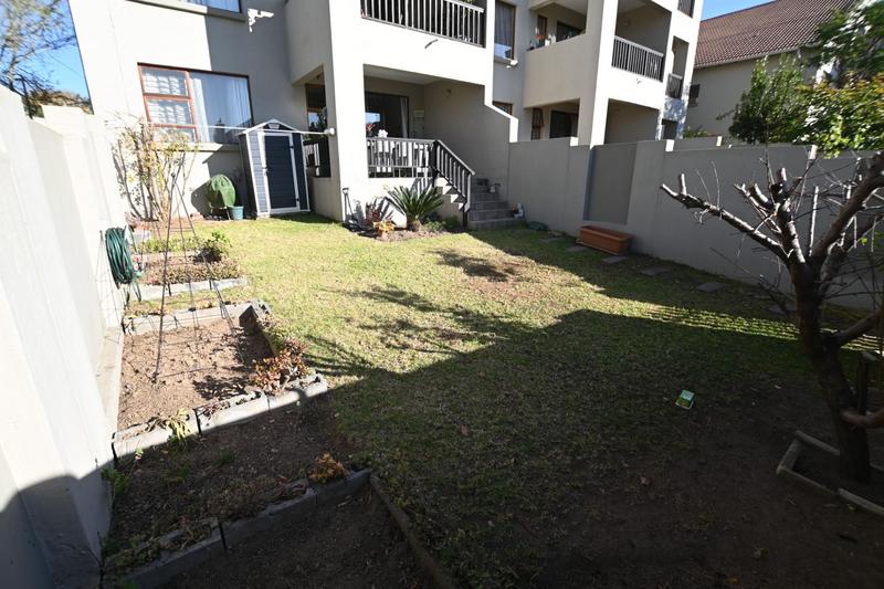 To Let 2 Bedroom Property for Rent in Paulshof Gauteng