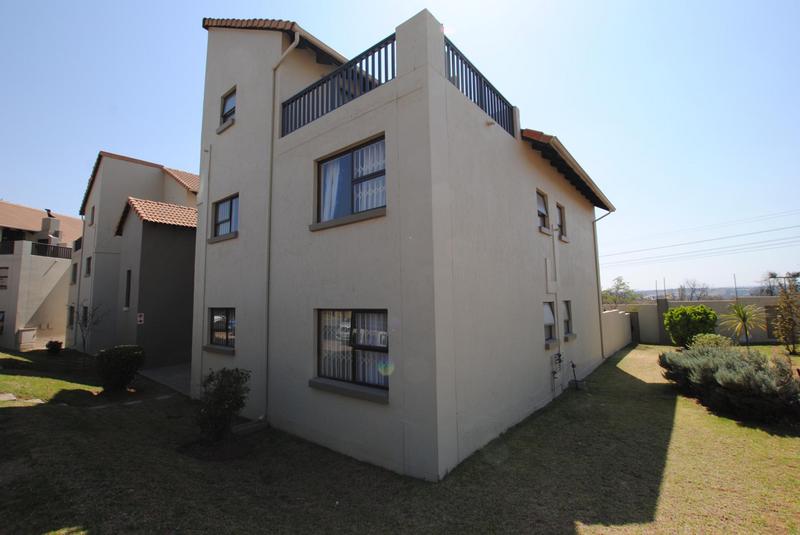 1 Bedroom Property for Sale in Paulshof Gauteng