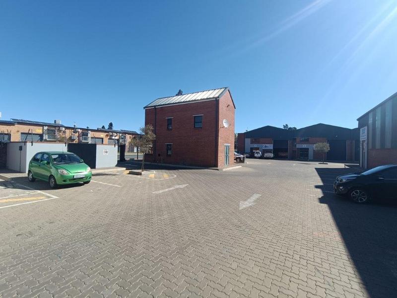 To Let commercial Property for Rent in Honeydew Gauteng