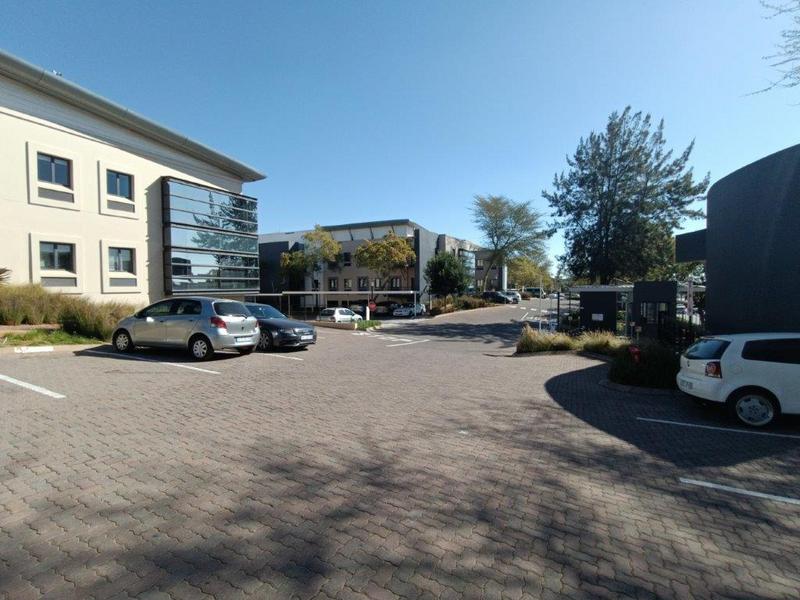 To Let commercial Property for Rent in Strubensvallei Gauteng