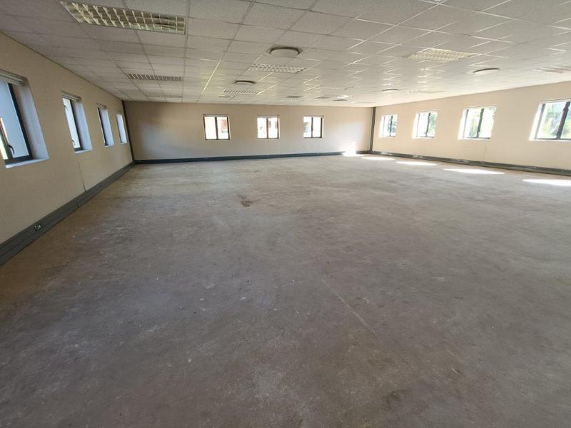 To Let commercial Property for Rent in Strubensvallei Gauteng