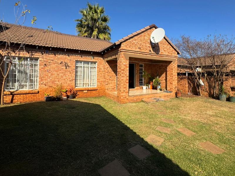 3 Bedroom Property for Sale in Equestria Gauteng