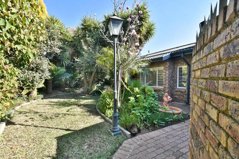 4 Bedroom Property for Sale in Northwold Gauteng