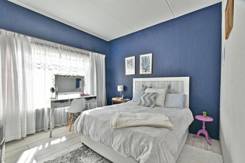 2 Bedroom Property for Sale in Sundowner Gauteng