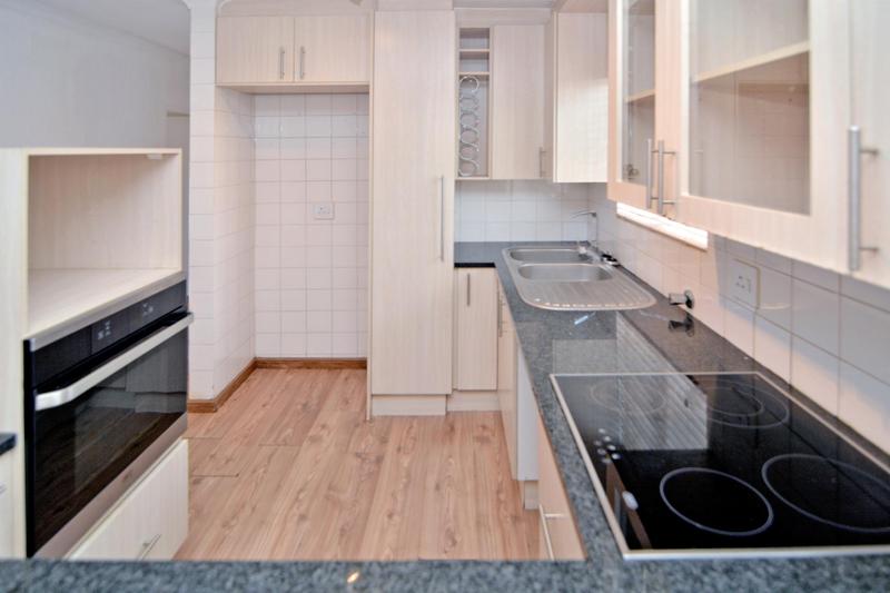 To Let 3 Bedroom Property for Rent in Radiokop Gauteng