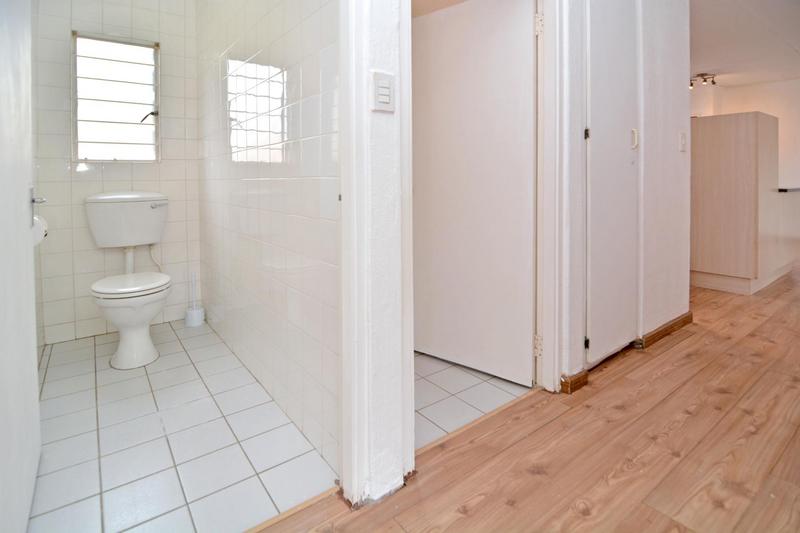 To Let 3 Bedroom Property for Rent in Radiokop Gauteng