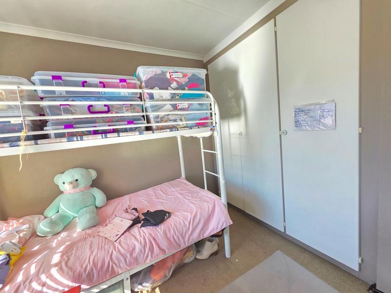 To Let 3 Bedroom Property for Rent in Roodekrans Gauteng