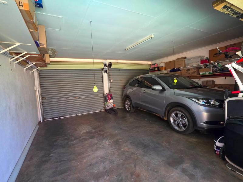To Let 3 Bedroom Property for Rent in Roodekrans Gauteng