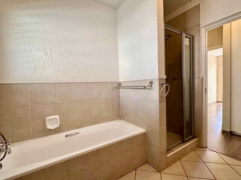 1 Bedroom Property for Sale in Morningside Gauteng