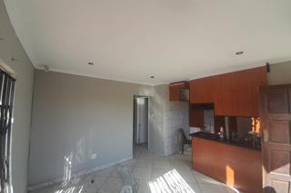 3 Bedroom Property for Sale in Rosslyn Gauteng