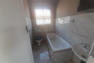 3 Bedroom Property for Sale in Rosslyn Gauteng