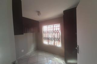3 Bedroom Property for Sale in Rosslyn Gauteng