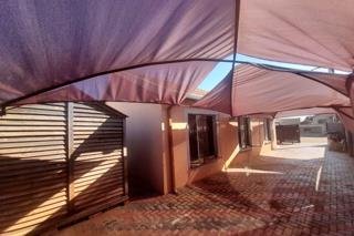 3 Bedroom Property for Sale in Rosslyn Gauteng