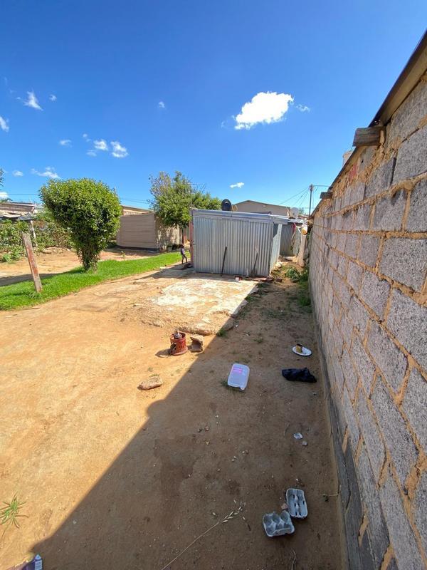 2 Bedroom Property for Sale in Braamfischerville Gauteng
