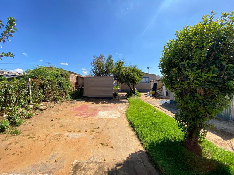2 Bedroom Property for Sale in Braamfischerville Gauteng
