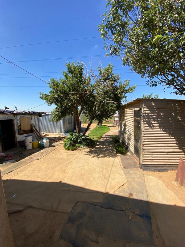 2 Bedroom Property for Sale in Braamfischerville Gauteng