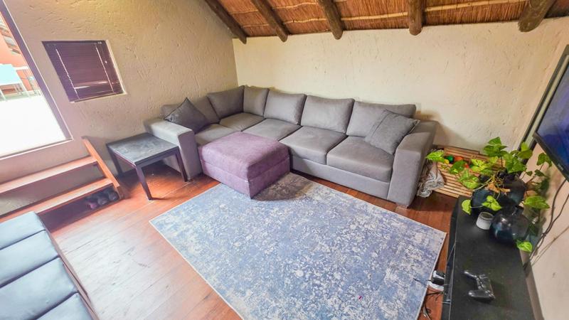 2 Bedroom Property for Sale in Sunninghill Gauteng