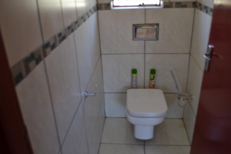 To Let 2 Bedroom Property for Rent in Protea Glen Gauteng