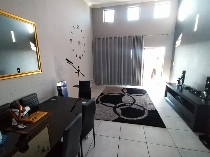 To Let 2 Bedroom Property for Rent in Eveleigh Gauteng
