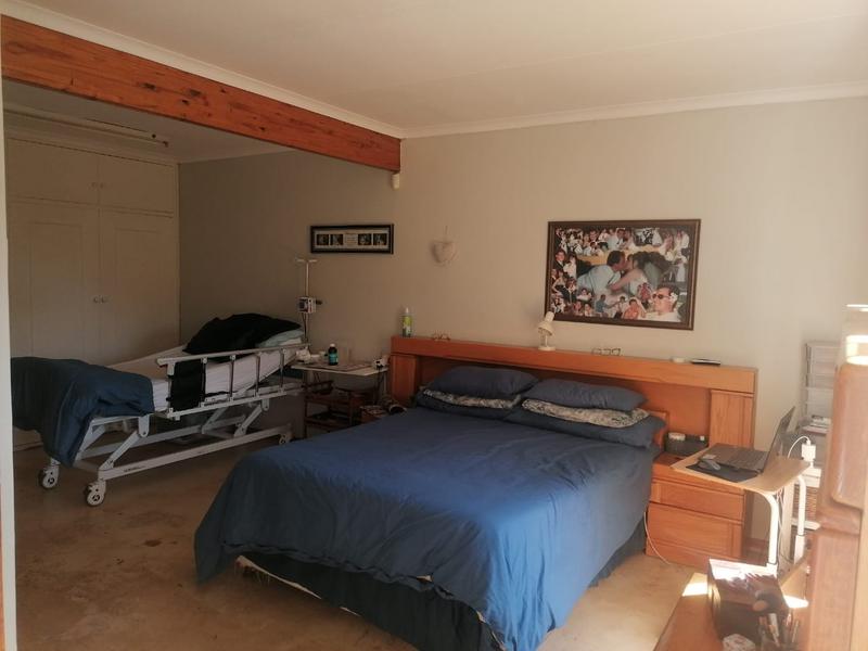 4 Bedroom Property for Sale in Florauna Gauteng
