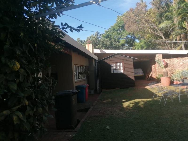 4 Bedroom Property for Sale in Florauna Gauteng