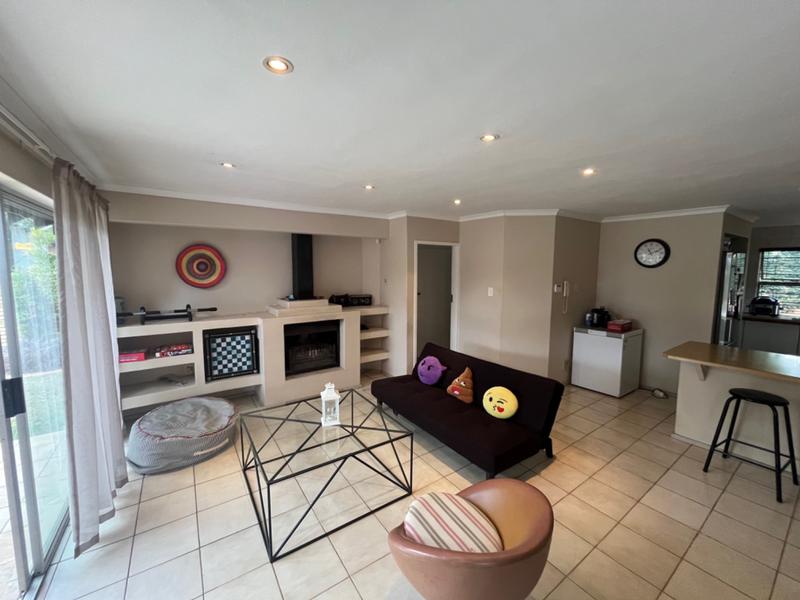 To Let 3 Bedroom Property for Rent in Waterkloof A H Gauteng