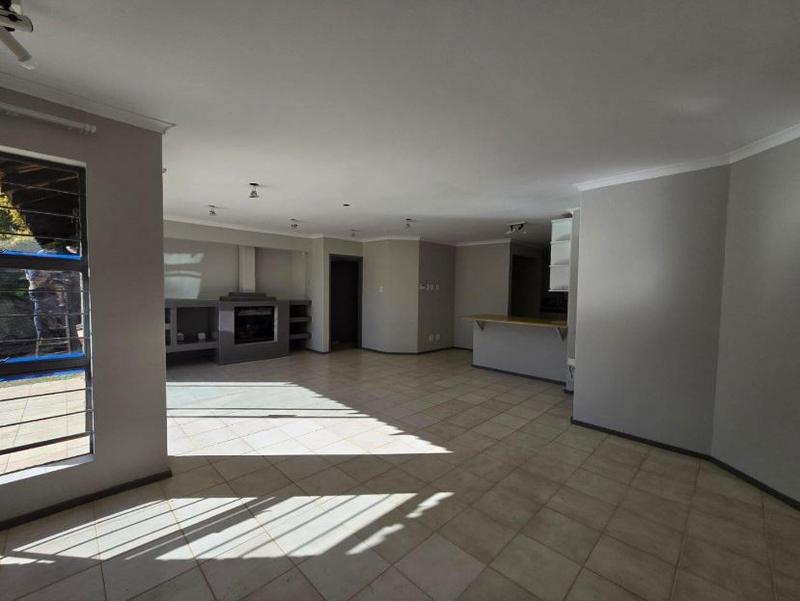 To Let 3 Bedroom Property for Rent in Waterkloof A H Gauteng