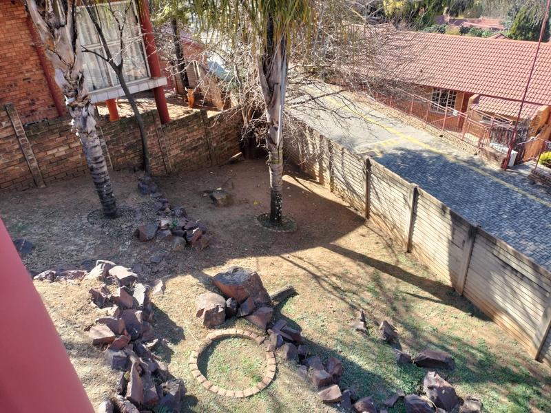To Let 3 Bedroom Property for Rent in Waterkloof Heights Gauteng