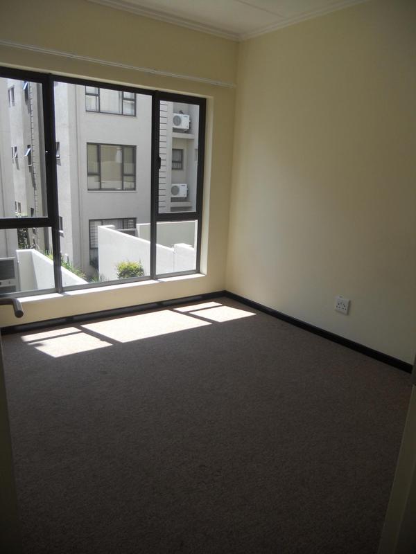 To Let 1 Bedroom Property for Rent in Bryanston Gauteng