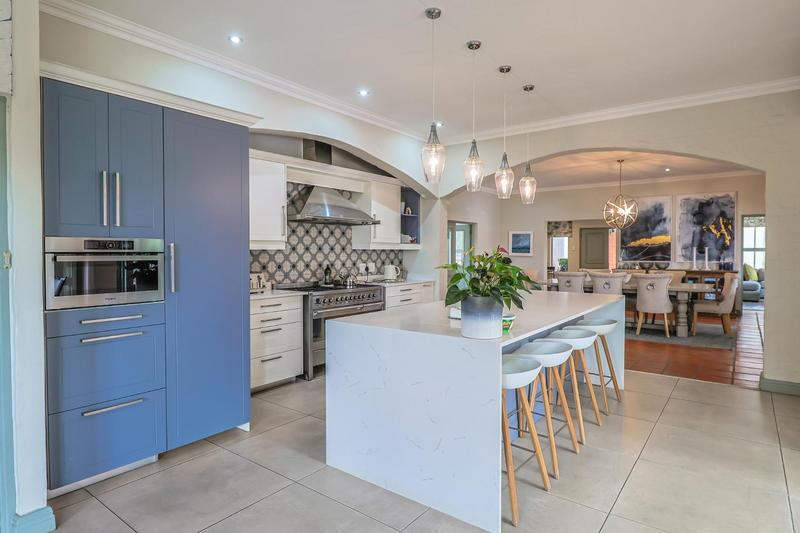7 Bedroom Property for Sale in Cornwall Hill Gauteng