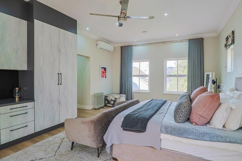 7 Bedroom Property for Sale in Cornwall Hill Gauteng