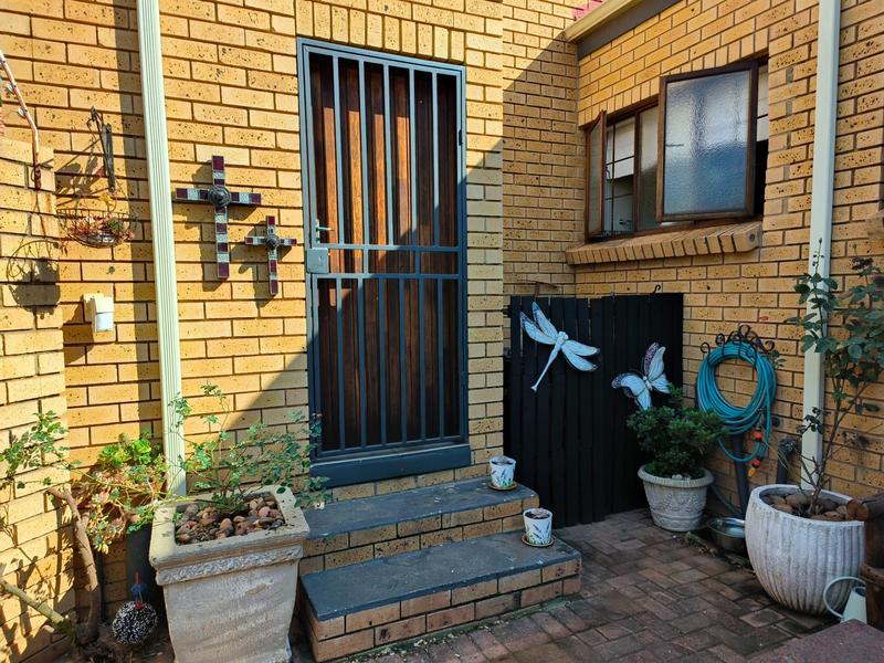 3 Bedroom Property for Sale in Moreleta Park Gauteng