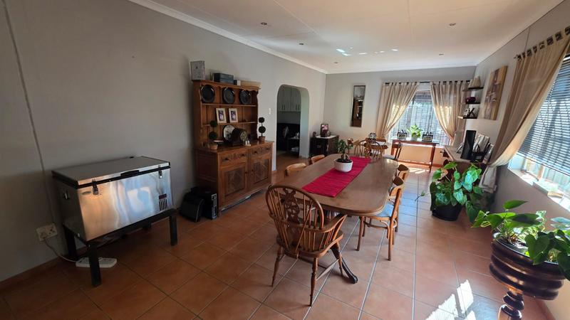 4 Bedroom Property for Sale in Doornpoort Gauteng