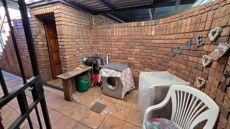 3 Bedroom Property for Sale in Doornpoort Gauteng