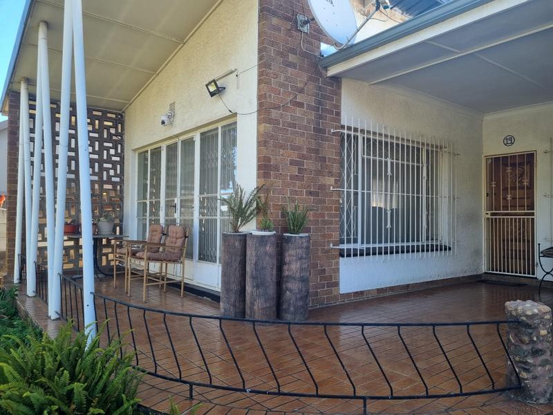 4 Bedroom Property for Sale in Florentia Gauteng